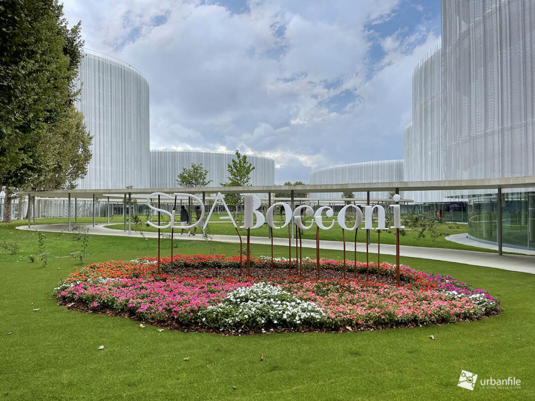 Alla Scoperta Del Nuovo SPORT CENTER BOCCONI Con La PRIMA PISCINA